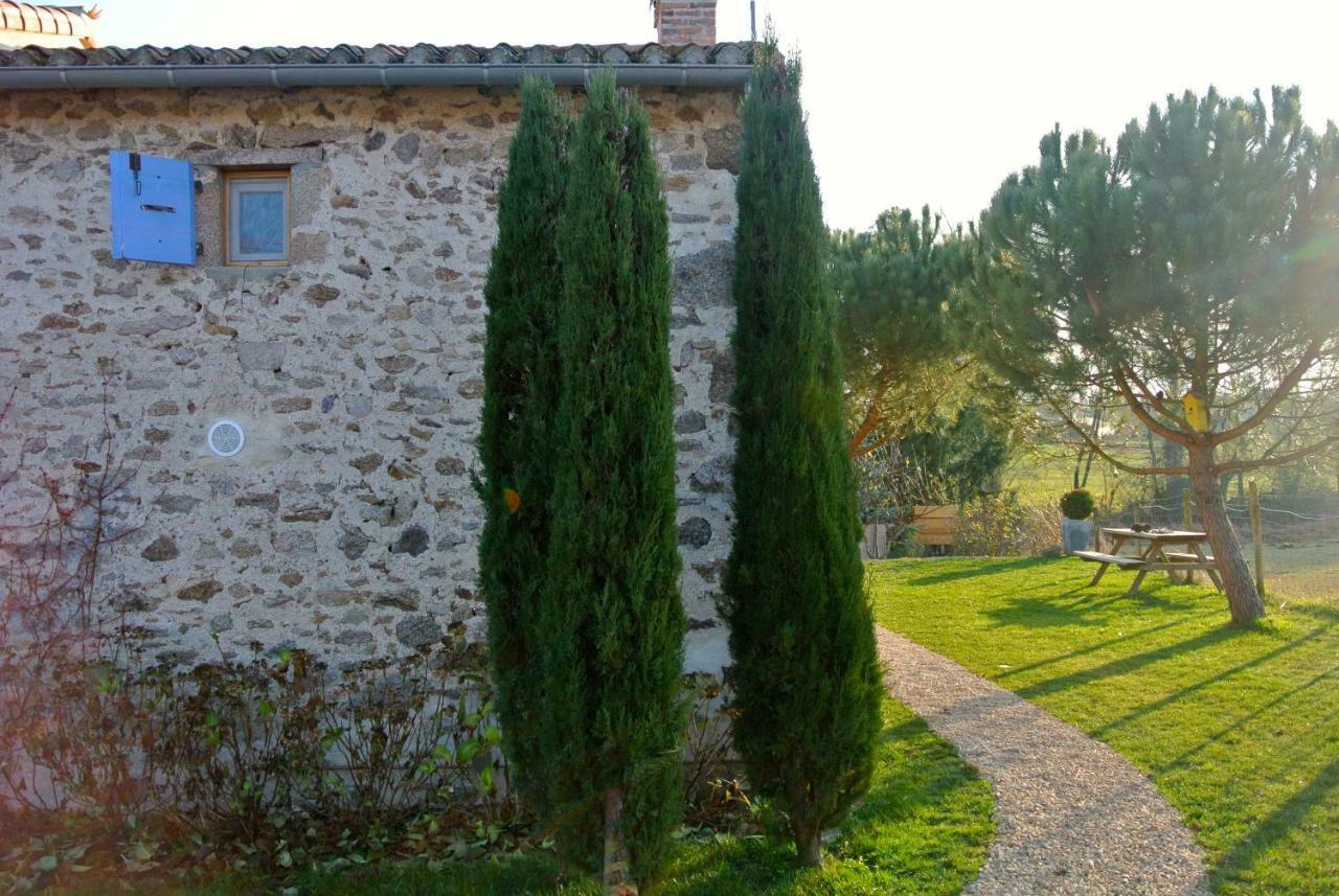 Les Epis Du Vent Bed and Breakfast Adilly Εξωτερικό φωτογραφία