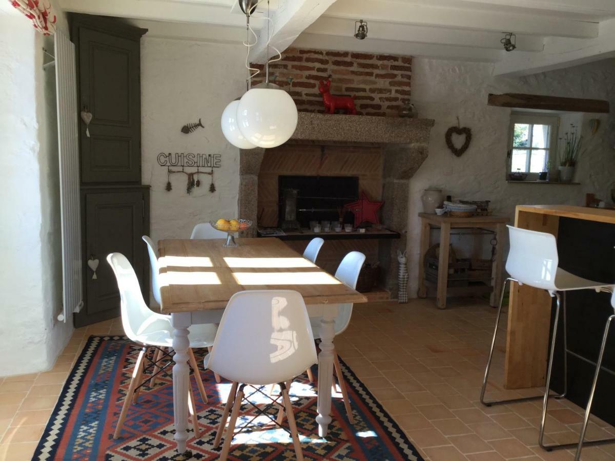 Les Epis Du Vent Bed and Breakfast Adilly Εξωτερικό φωτογραφία