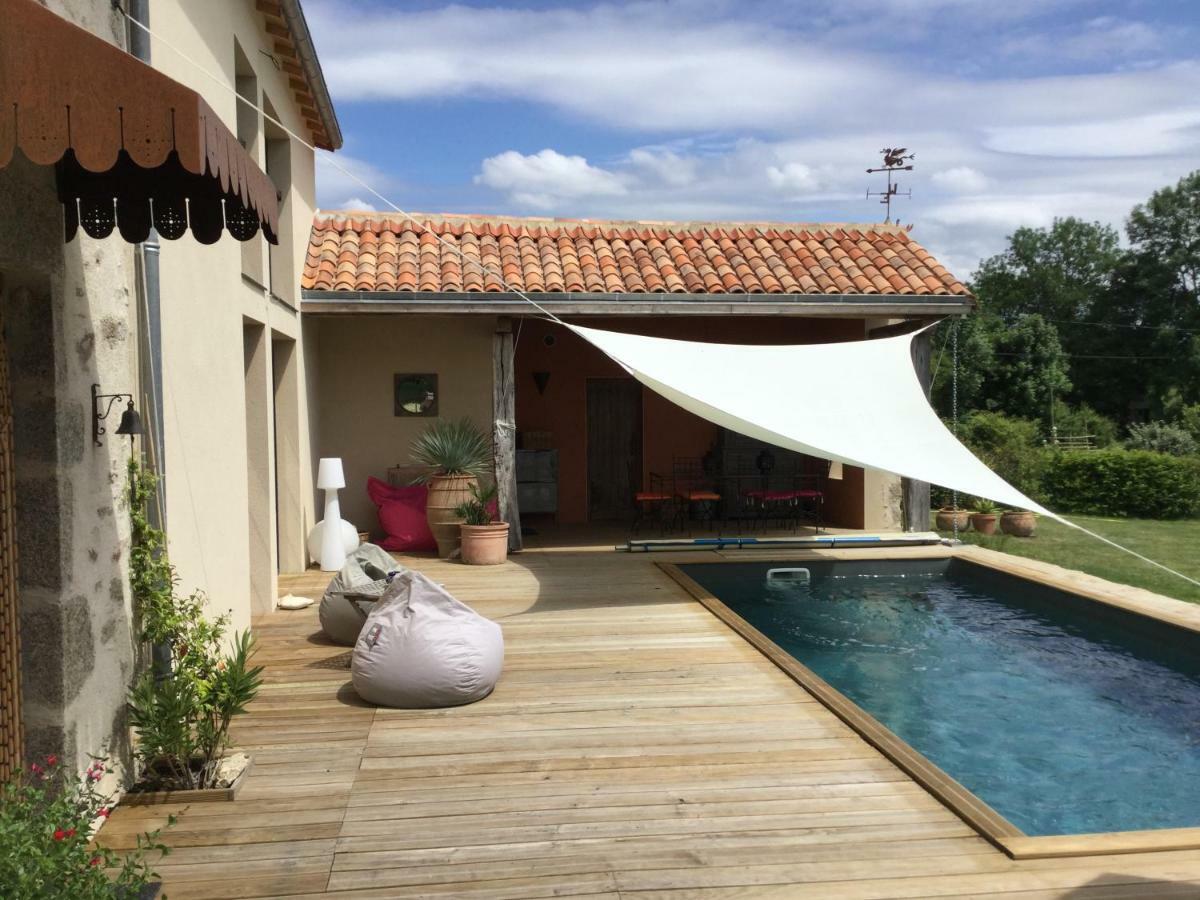Les Epis Du Vent Bed and Breakfast Adilly Εξωτερικό φωτογραφία