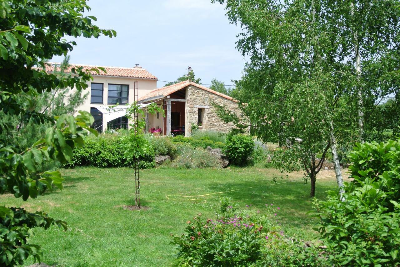 Les Epis Du Vent Bed and Breakfast Adilly Εξωτερικό φωτογραφία