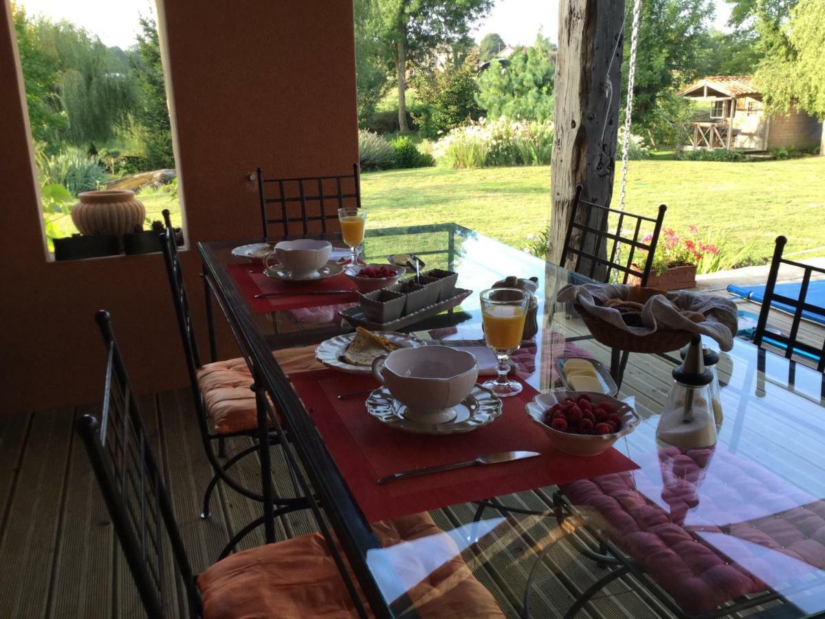 Les Epis Du Vent Bed and Breakfast Adilly Εξωτερικό φωτογραφία